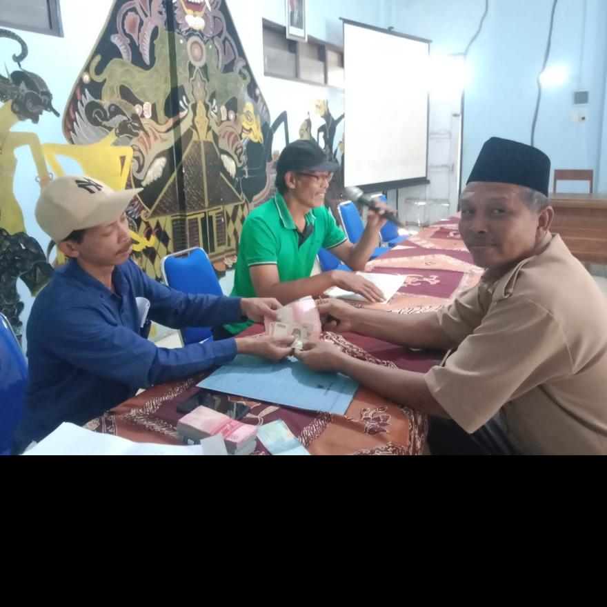 Penyerahan Insentif RT/RW Desa Sukowuwuh